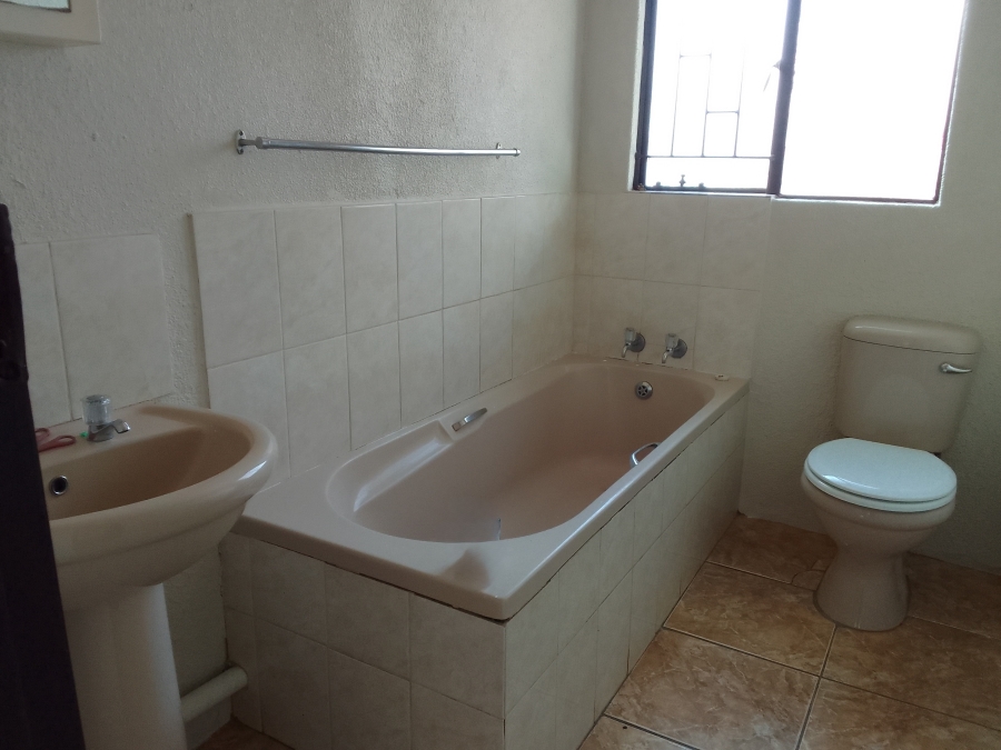 3 Bedroom Property for Sale in Tlhabane West North West